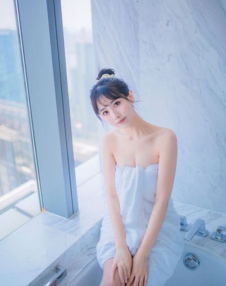 水莓一百_HD全集免费观看