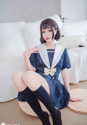 教室里我挺进了她的体内视频播放_1080高清视频观看