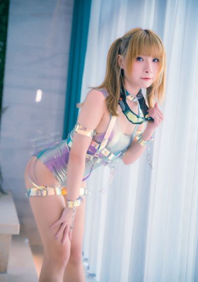 康乃馨之吻_十万网红美女美酱